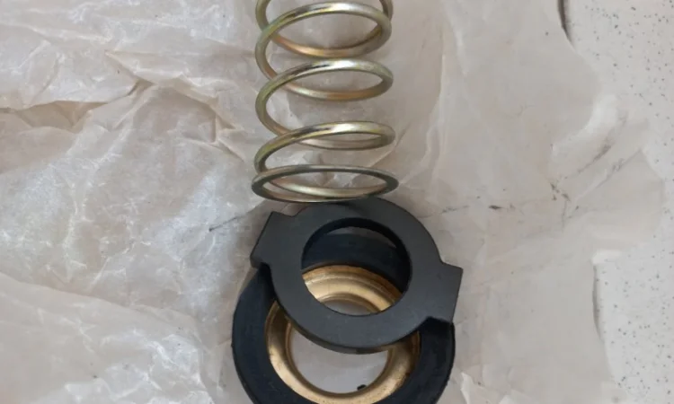 Запчасти К-562М; К-962М1; 4ДМ13М1; К-167; К-364; К-362М2; К-470М2; К-471М2; К-564М1; К-571; К-270М2 - фото № 18