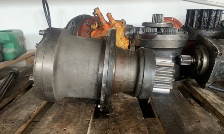 Запчасти CAT, Volvo, Krupp, Komatsu, Jsb, Liebherr, Grove, Honomag в Николаев, Измаил, Одесса, Киев - фото № 10