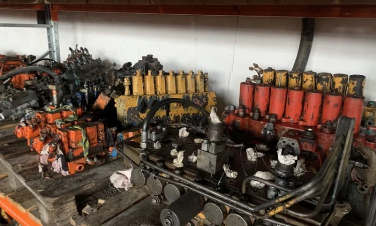 Запчасти CAT, Volvo, Krupp, Komatsu, Jsb, Liebherr, Grove, Honomag в Николаев, Измаил, Одесса, Киев - фото № 14