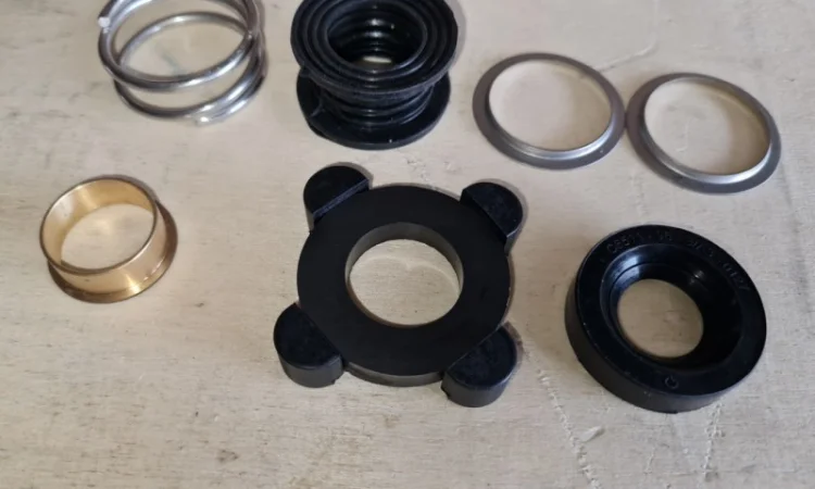 РЕМКОМПЛЕКТ водяного насоса 1Д6-1Д12, 3Д6-3Д12 в Харьков, Полтава, Сумы, Запорожье, Черкассы - фото № 20