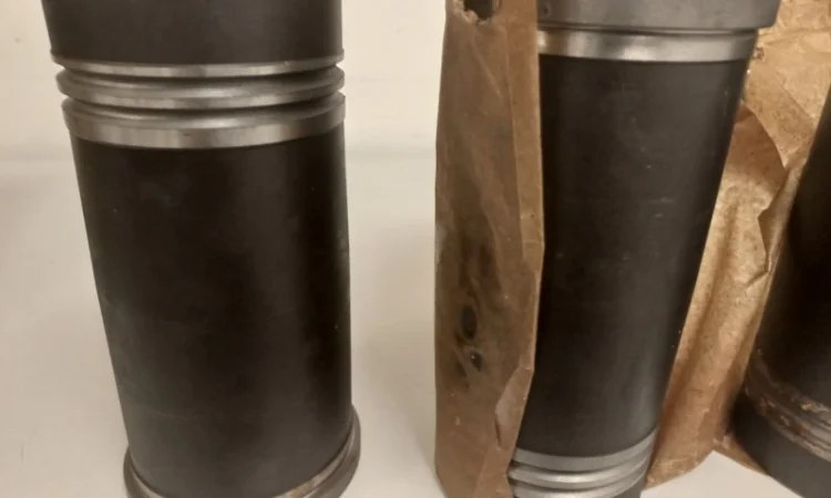 Втулка цилиндровая 1Д6, У1Д6, 3Д6, 7Д6, 1Д12, 7Д12, В-46, УТД-20 в Львов, Ужгород, Винница, Киев - фото № 4