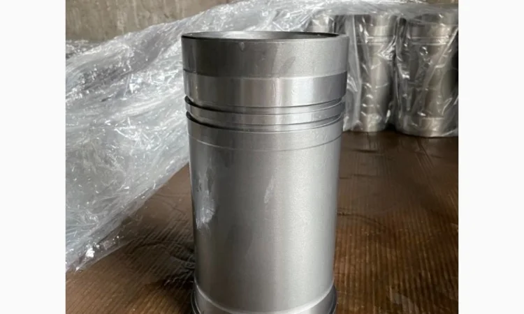 Втулка цилиндра 4Ч8.5/11, 6Ч12/14, 4Ч10.5/13, 1Д6, 1Д12, 6ЧН18/22 в Харьков, Полтава, Днепр, Сумы - фото № 1