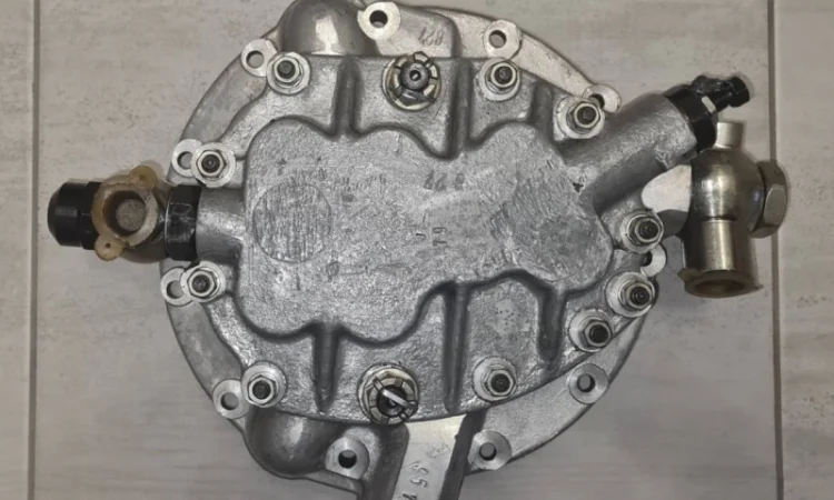 Насос масляный В-55 (24 шлица) в Харьков, Полтава, Сумы, Житомир, Киев, Николаев, Львов, Чернигов - фото № 17