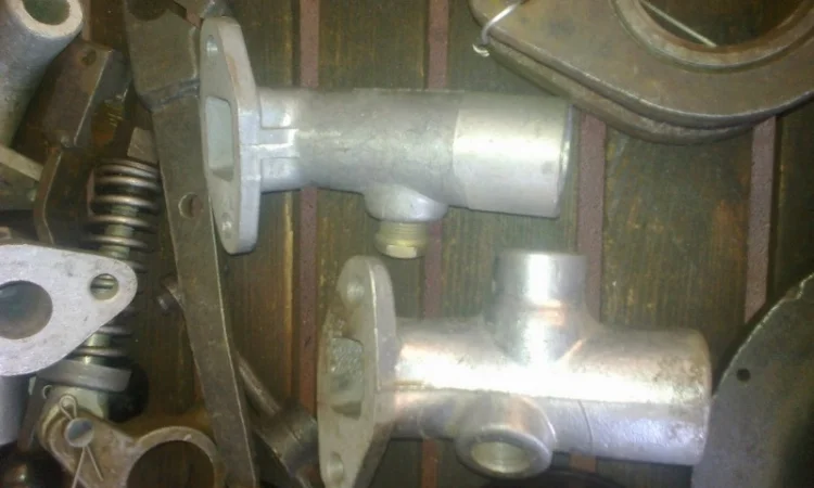 Патрубок водоотводящий Т-150, СМД-60 левый/правый) 60.06183.1 - фото № 1