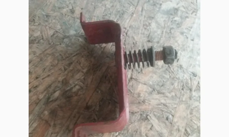 Опора радиатора МТЗ (70У-1301190/80) - фото № 2