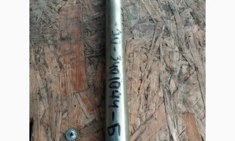 Вал руля МТЗ, ЮМЗ (70-3401074) - фото № 1