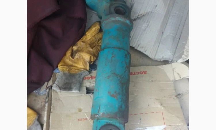 Амортизатор гидравлический каретки Т-150Г (150.31.017Б) - фото № 1