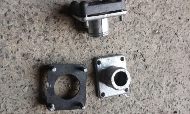 Флянец/ патрубок радиатора Т-150, ДТ-75 - фото № 1