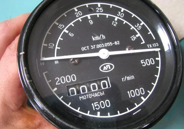 Тахоспидометр ТХ-133 К-700, К-701 (701.38.00.010) - фото № 1