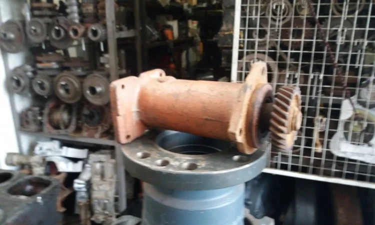 Привод НШ-10 (СМД-18) в сборе СМД9-26С5 - фото № 1