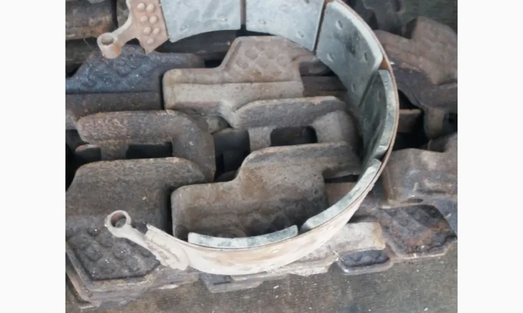 Лента тормозная Т-150Г гусеничная (150.37.018) - фото № 1