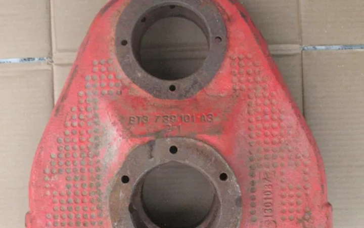 Корпус бортовой передачи Т-16, Т-25 (7.39.101-2А) правый - фото № 1