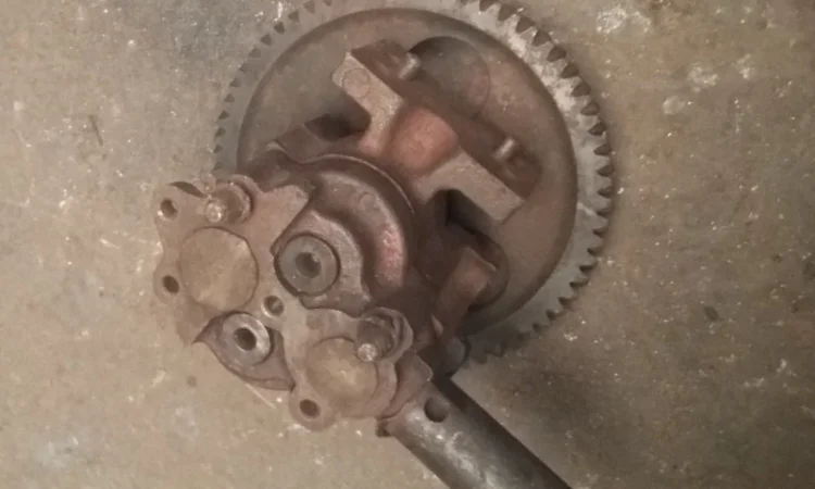 Насос масляный Т-150, СМД -60 (60-09002.20) - фото № 1