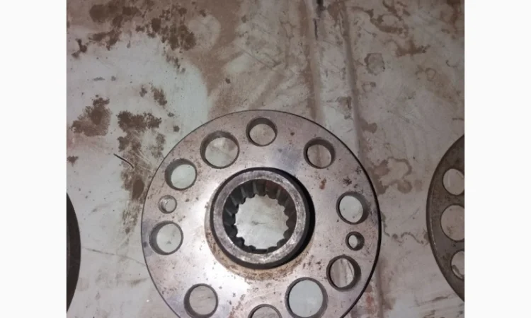 Флянец коленвала Т-150 под ЯМЗ (16*140) - фото № 1