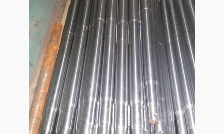 Вал навески нижний МТЗ (70-4605026) - фото № 1