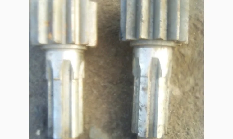 Шестерня ведущая бортовой Т-74 (54.39.403Б) малая цилиндричка - фото № 2