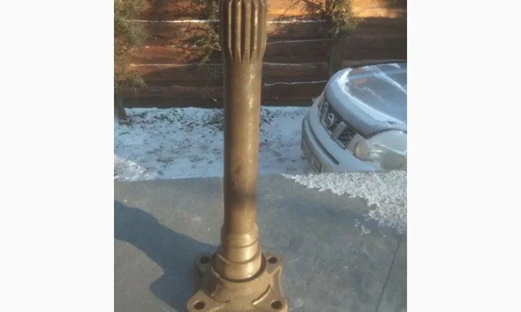 Вал среднего моста задний ЗИЛ-133ГЯ - фото № 1