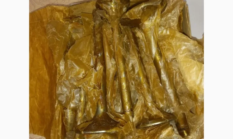 Клапан головки блока впускной/выпускной Т-150, ХТЗ, МАЗ, КРАЗ (ЯМЗ, СМД-60, А-41, А01) - фото № 1