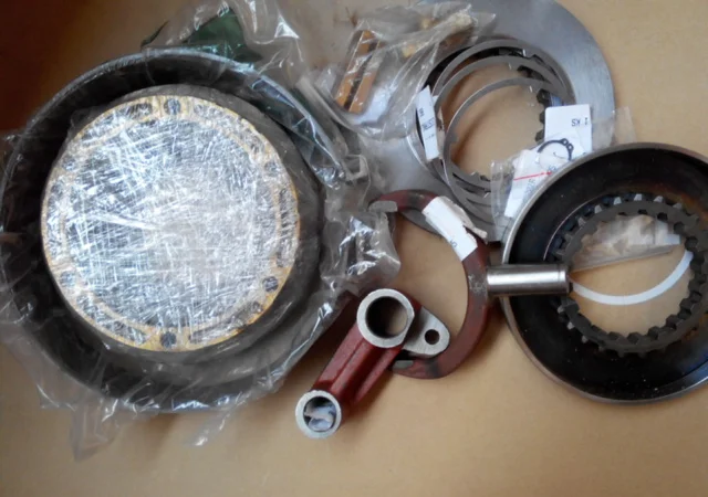 Запчастини zetor, zts, ursus, lkt-81 - фото № 3