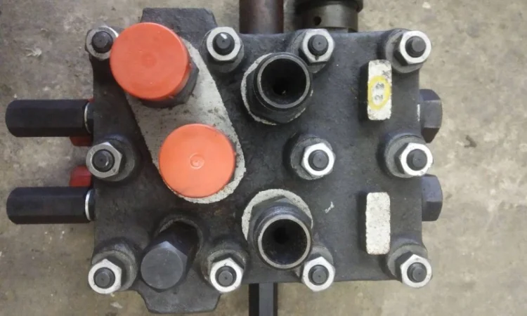 Коробка золотниковая 50-345-00 в Одесса, Николаев, Киев, Львов, Полтава, Харьков, Сумы, Днепр - фото № 1