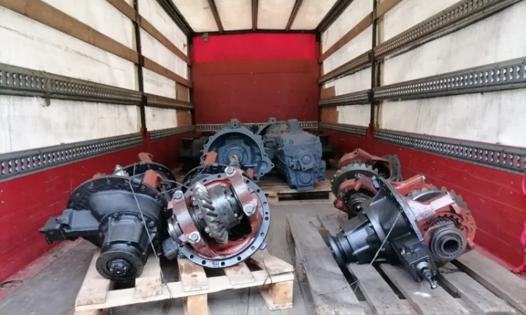 Запчасти КРАЗ, МАЗ, КАМАЗ, УАЗ, ГАЗ, БЕЛАЗ, МОАЗ в Одесса, Херсон, Николаев, Измаил, Южный, Рени, Киев - фото № 12