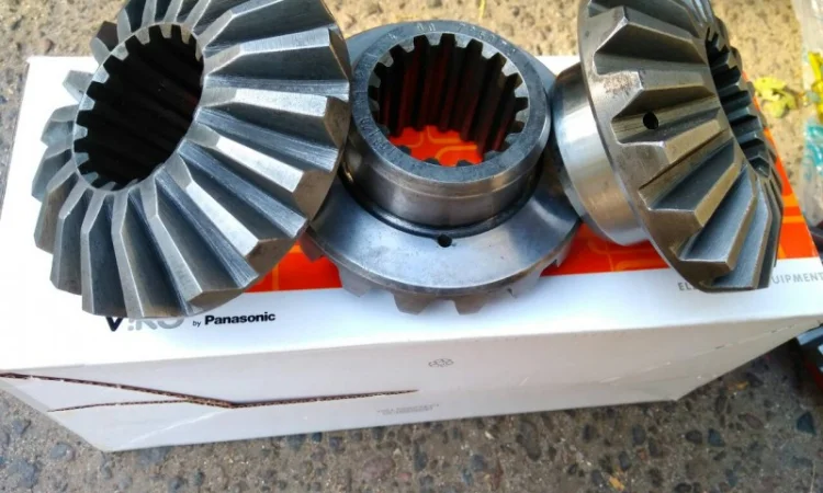 Запчасти на редуктор хода автокранов Като NK70 и др продажа в России, Украине, Казахстане - фото № 9