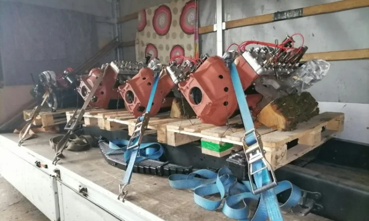 Продажа двигателей автомобилей Урал, Зил, Камаз, Краз, МАЗ, Газ в Кривом Роге, Харькове - фото № 19