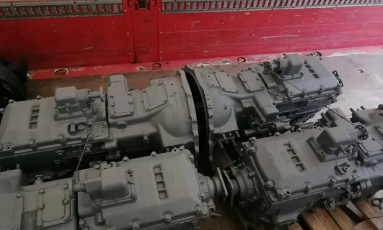 Грузовые автозапчасти Урал, Зил, Камаз, Краз, МАЗ, Газ - фото № 19