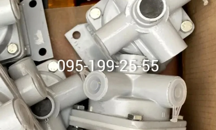 Гальмівний кран 2ПТС-4, 2ПТС-6, 3ПТС-12, гальмівний кран 1ПТС-9, НТС-5 - фото № 1