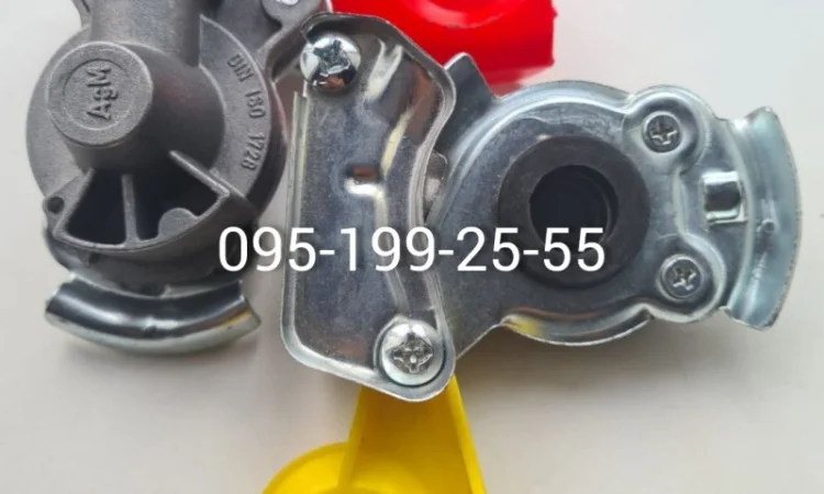 Головка гальмівної системи - причепа тракторного - фото № 2