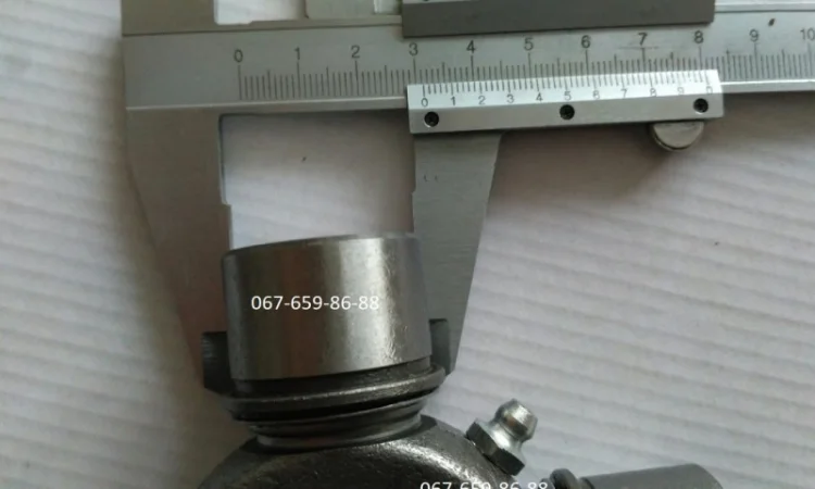 Крестовина карданного вала 8817014 / 442072050367 на погрузчик UN-053 - фото № 3