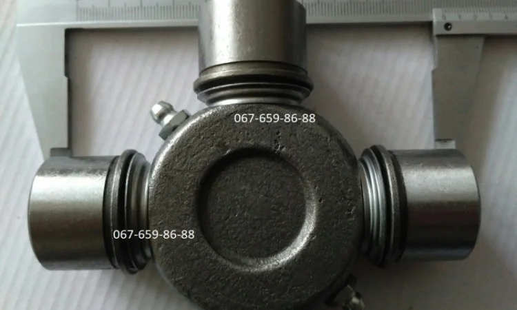 Крестовина карданного вала 8817014 / 442072050367 на погрузчик UN-053 - фото № 4