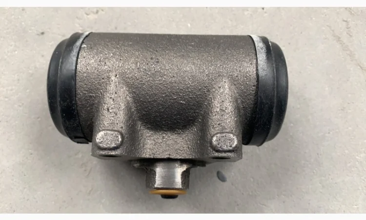 Робочий гальмівний циліндр AVIA 31 - фото № 3