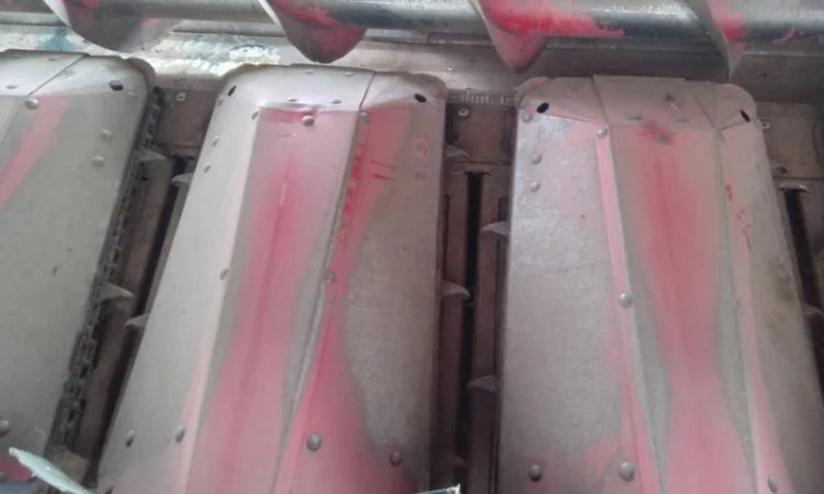 Продажа запчастей б/у к жатке Олимак трактору кейс и сеялке Джон Дир 1890 - фото № 7