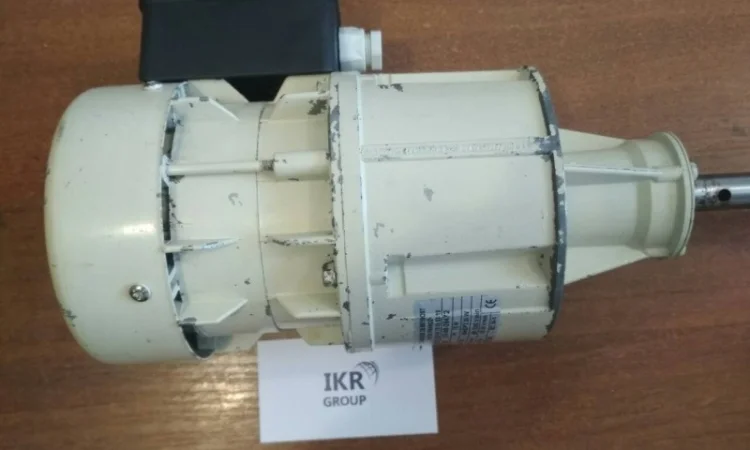 Мотор - редуктор R1C 225 D2BC б/у - фото № 1