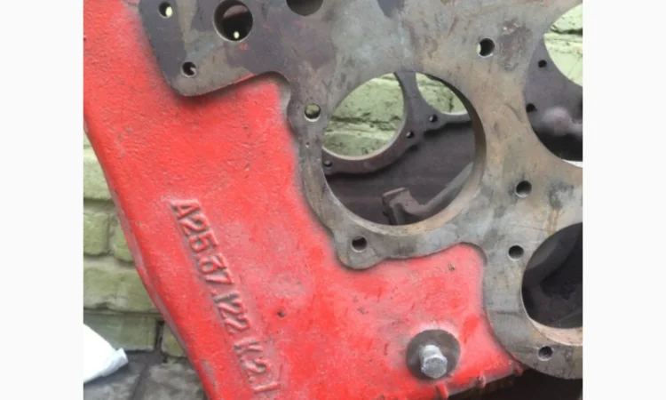 Корпус КПП Т-25 НОВИЙ!!! Блокування передач зверху - фото № 1