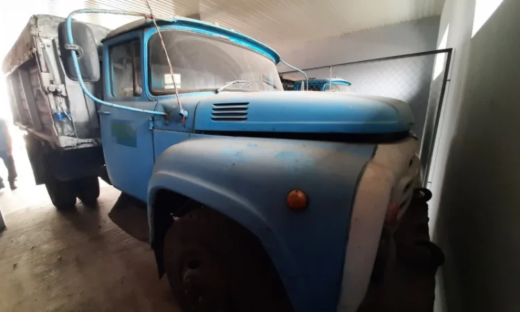 Зил 130 бортовой - фото № 1