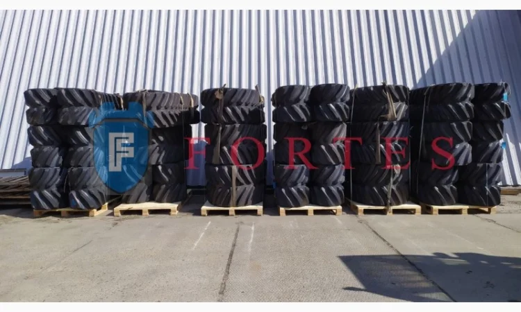 Гумові гусениці для CAT MT 765 MT 865 JD 8000t 8RT - фото № 1