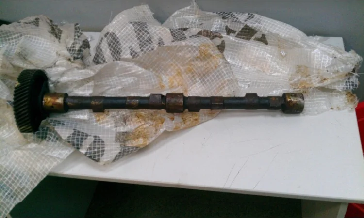 Распредвал ЮМЗ - фото № 1