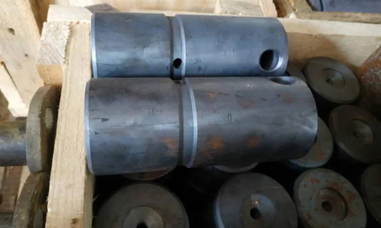 Палец ковша экскаватора Т-156 - фото № 1