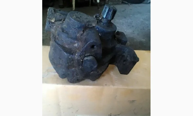 Масленный насос ЮМЗ Д-65 СССР - фото № 1