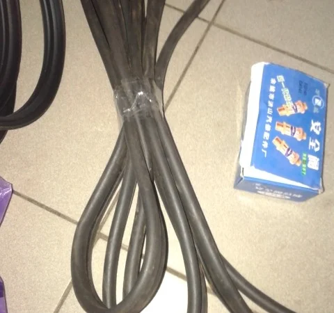 Уплотнитель двери Т-150 - фото № 1