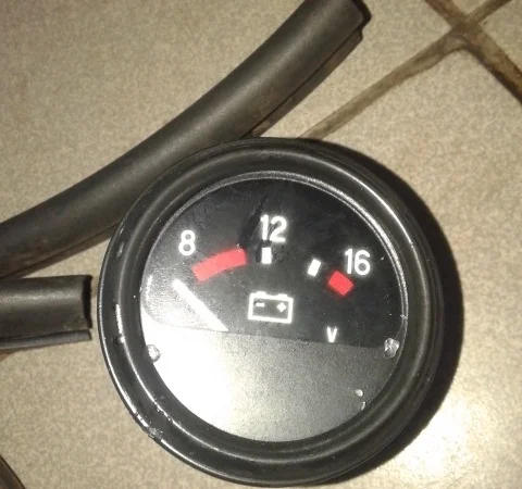 Вольтметр 12 вольт Т-150 - фото № 1