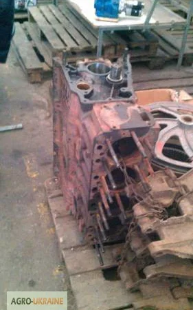 Блок цилиндров ЮМЗ - фото № 2