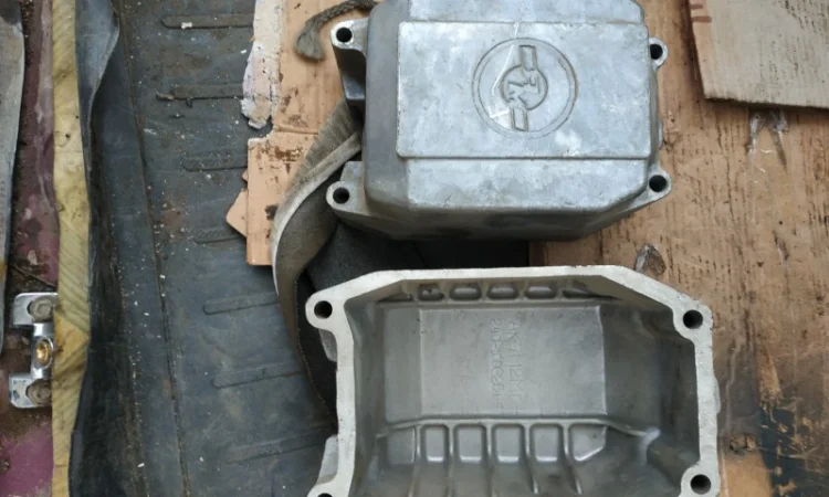 Крышка головки ЯМЗ-240 (раздельная) - фото № 2