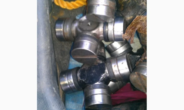 Крестовина кардана Т-150, Кировец (СССР) - фото № 2