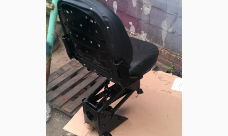 Сидение Т-150 - фото № 4