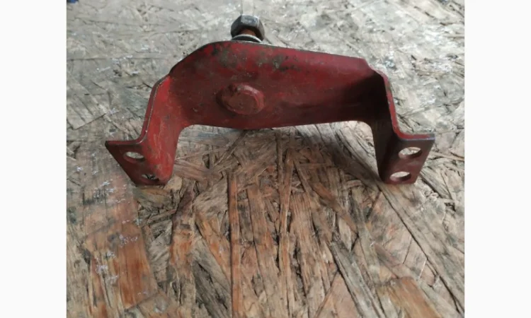 Кронштейн радиатора ЮМЗ - фото № 3