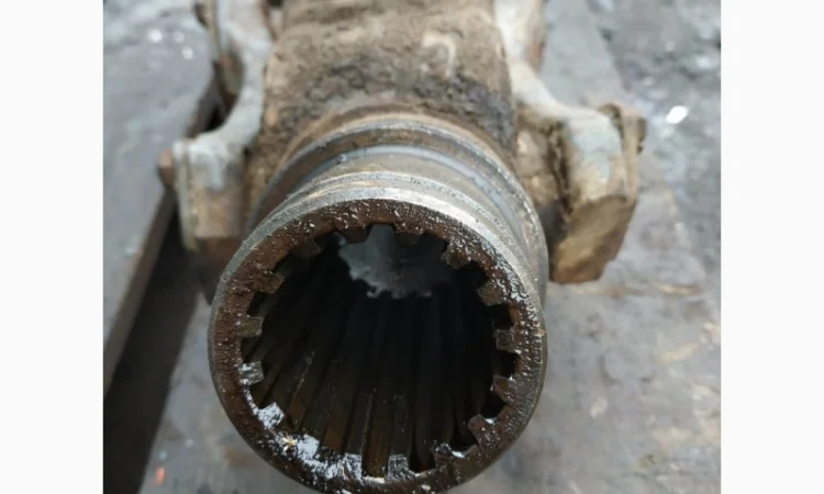 Кардан переднего моста ХТЗ-121 - фото № 2