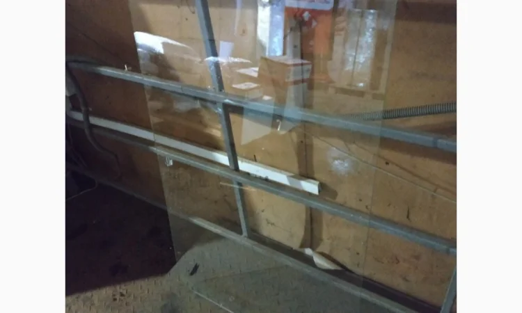 Стекло кабины ДТ-75, Т-150, ЮМЗ, К-700 - фото № 2